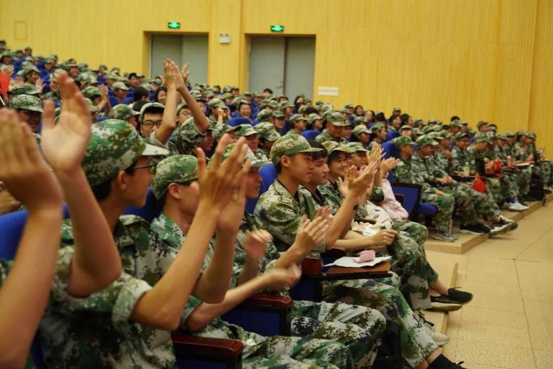 尘埃赛车